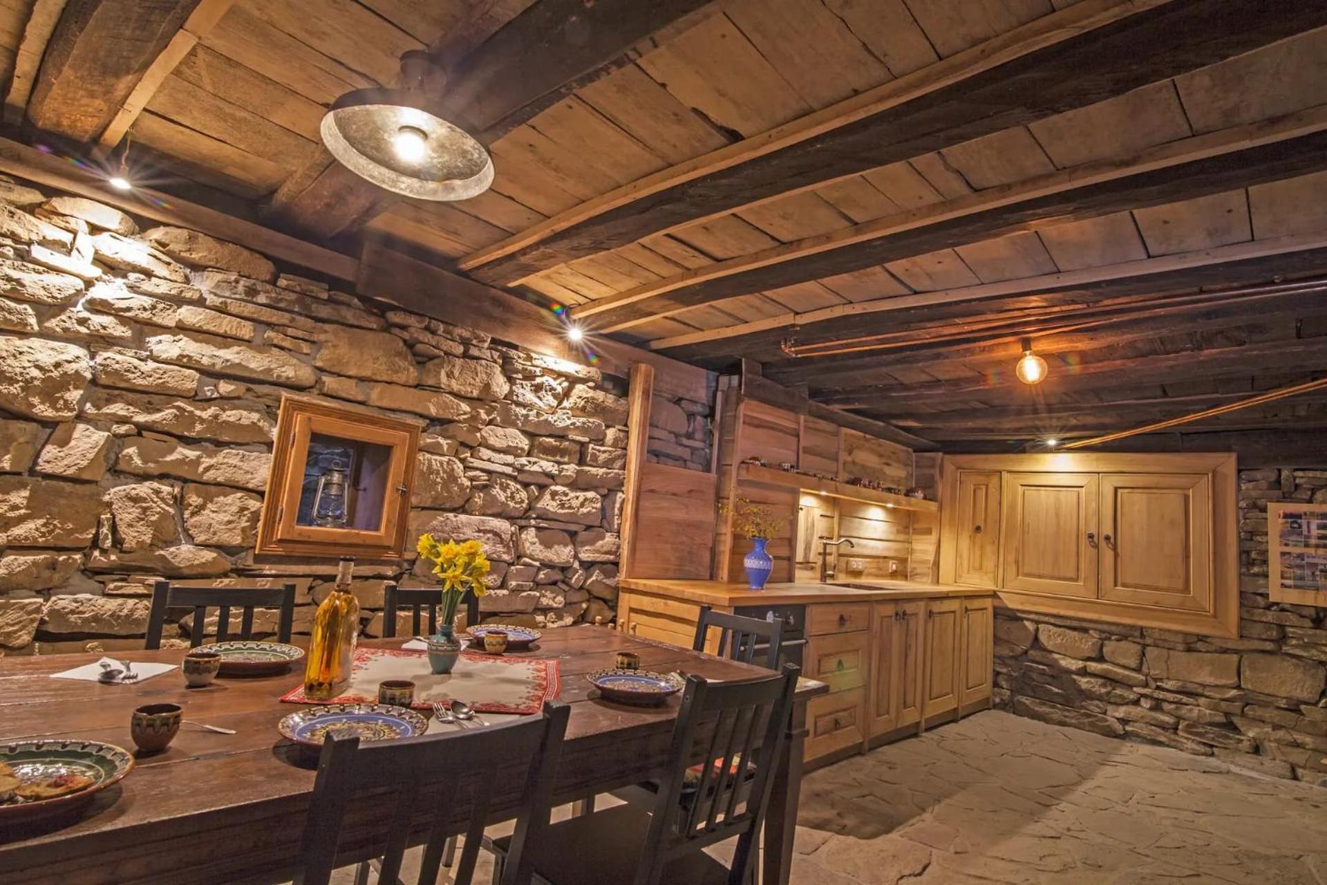 Willa Authentic House With Stunning Mountain View - Karashka Apriłci Zewnętrze zdjęcie