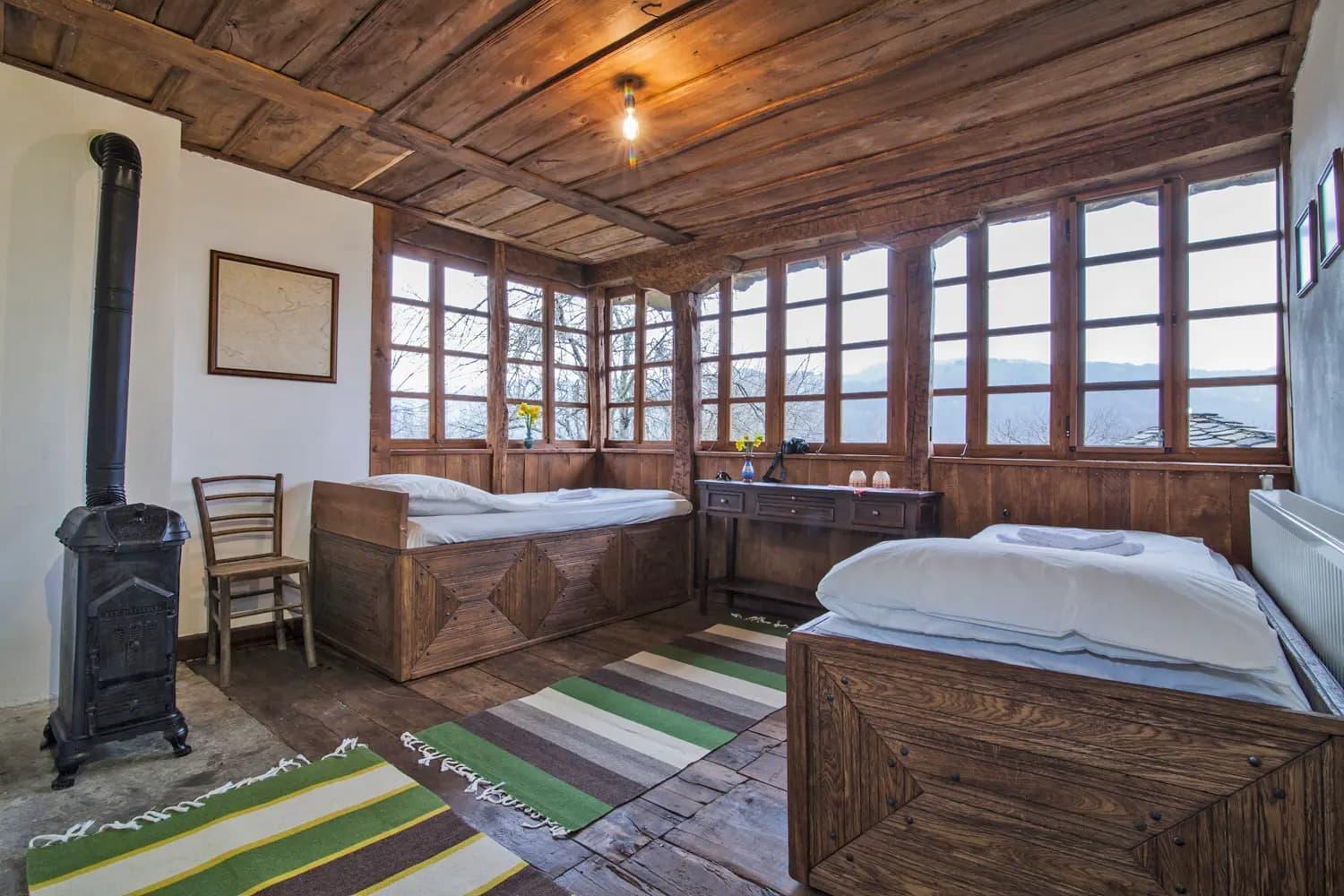 Willa Authentic House With Stunning Mountain View - Karashka Apriłci Zewnętrze zdjęcie
